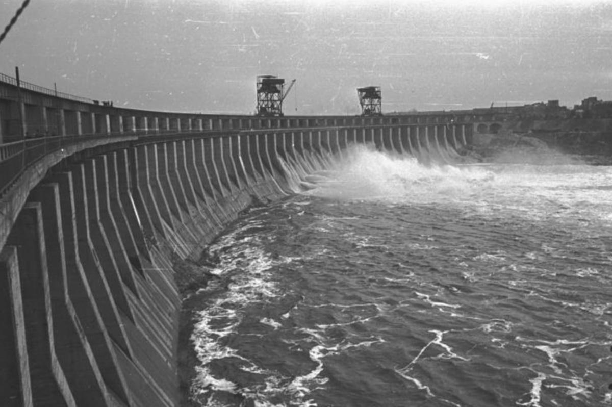 1929-1939 : les Réformes Staliniennes 1929-1939 : les Réformes Staliniennes