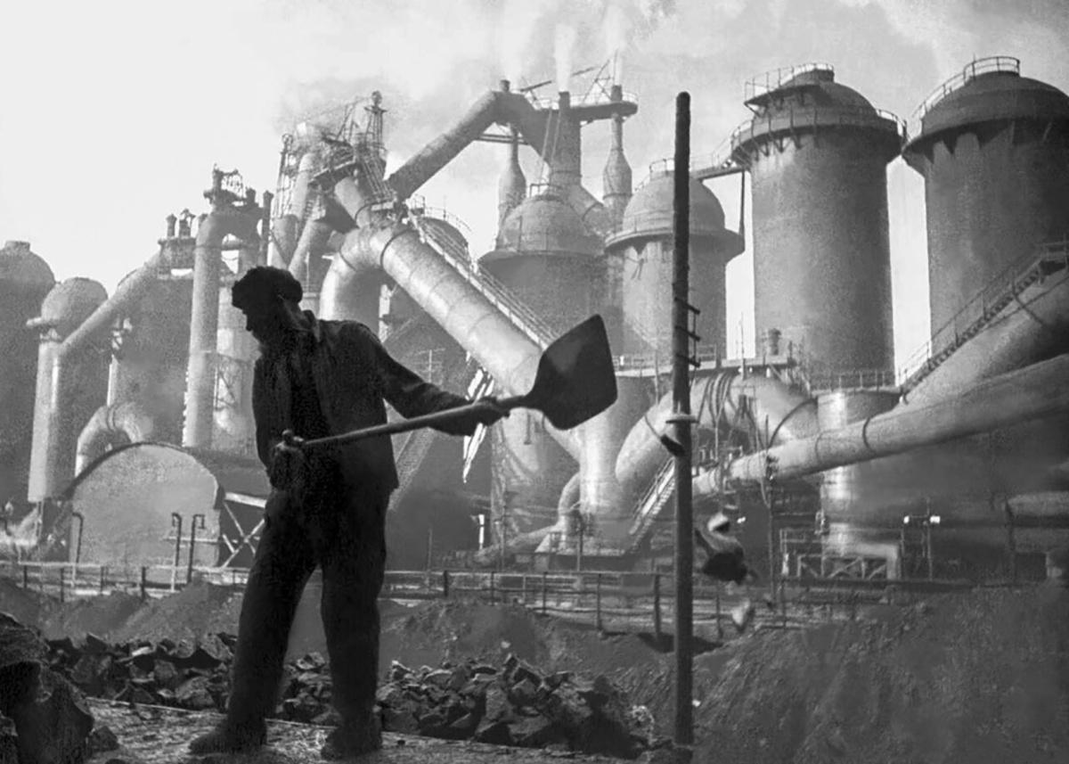 1929-1939 : les Réformes Staliniennes 1929-1939 : les Réformes Staliniennes