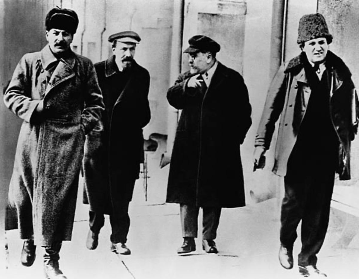 1929-1939 : les Réformes Staliniennes 1929-1939 : les Réformes Staliniennes