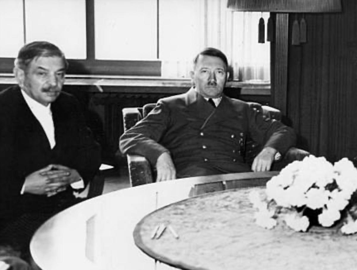 Le régime de Vichy (1940-1944) Le régime de Vichy (1940-1944)