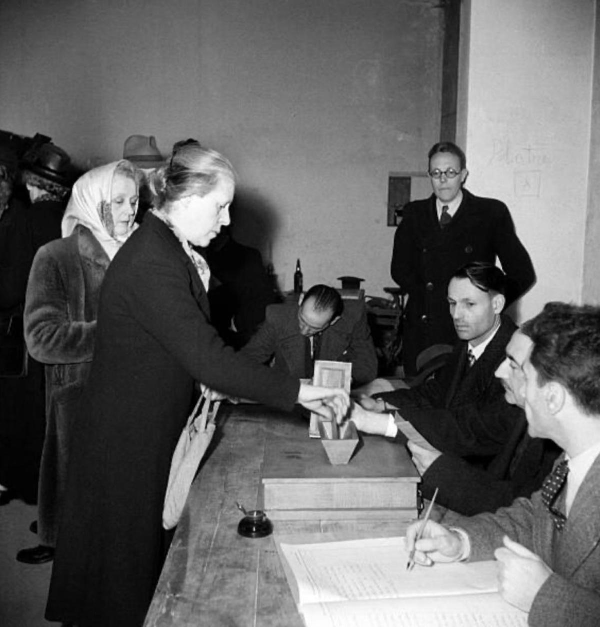 1944-1946 : La reconstruction