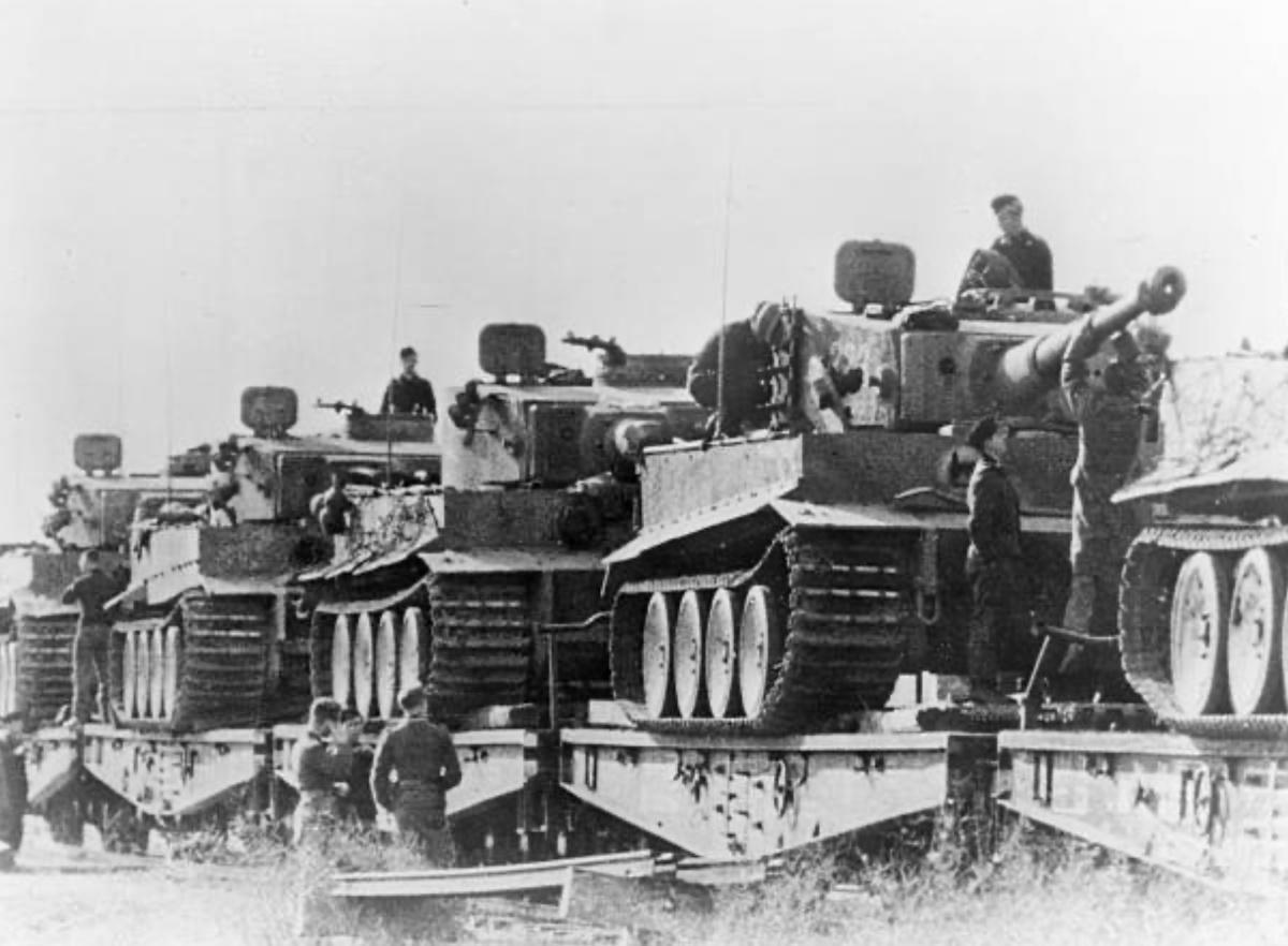 Léningrad, Stalingrad, Koursk : basculement sur le front de l'Est 