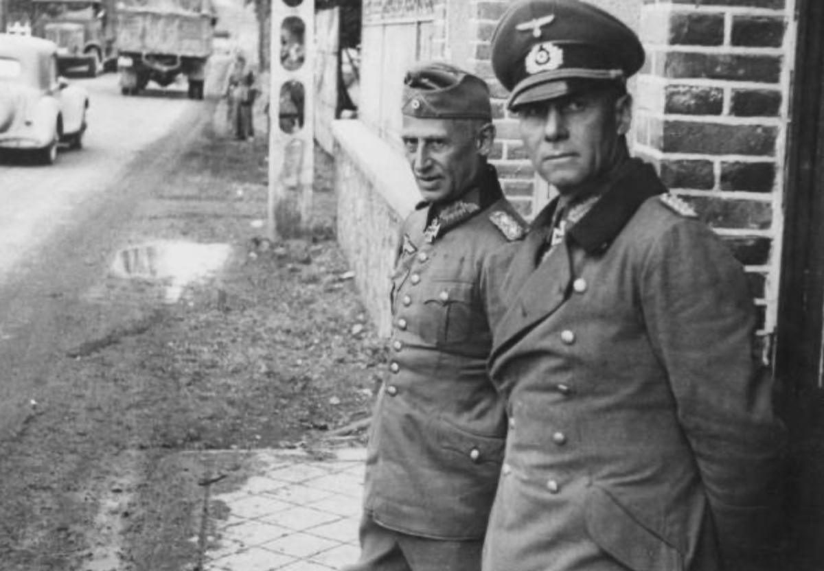 La chute du Reich : l'Écrasement final