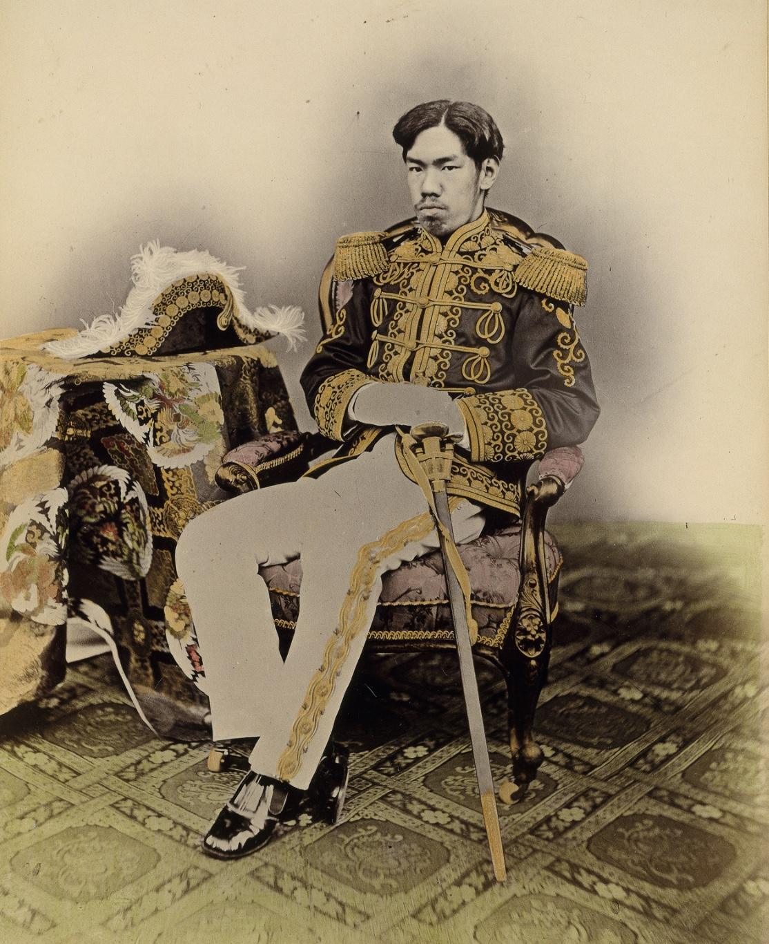 ​L'Agonie du Dragon : Le Crépuscule de l'Empire Céleste