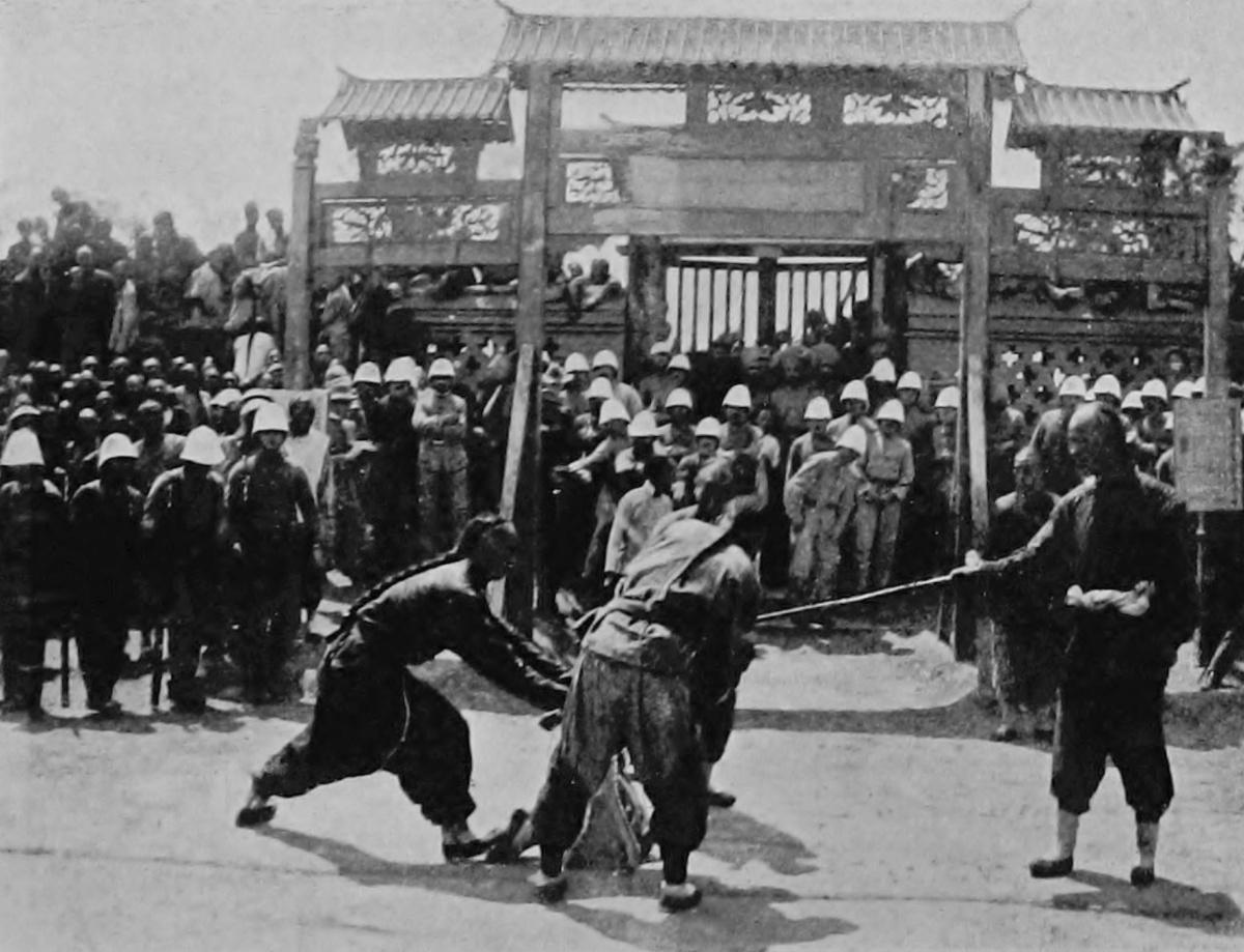 L'Agonie du Dragon : Le Crépuscule de l'Empire Céleste L'Agonie du Dragon : Le Crépuscule de l'Empire Céleste