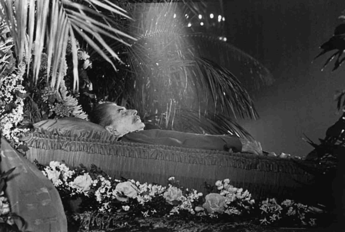 L’Incertitude du Dégel (1953-1961) L’Incertitude du Dégel (1953-1961)