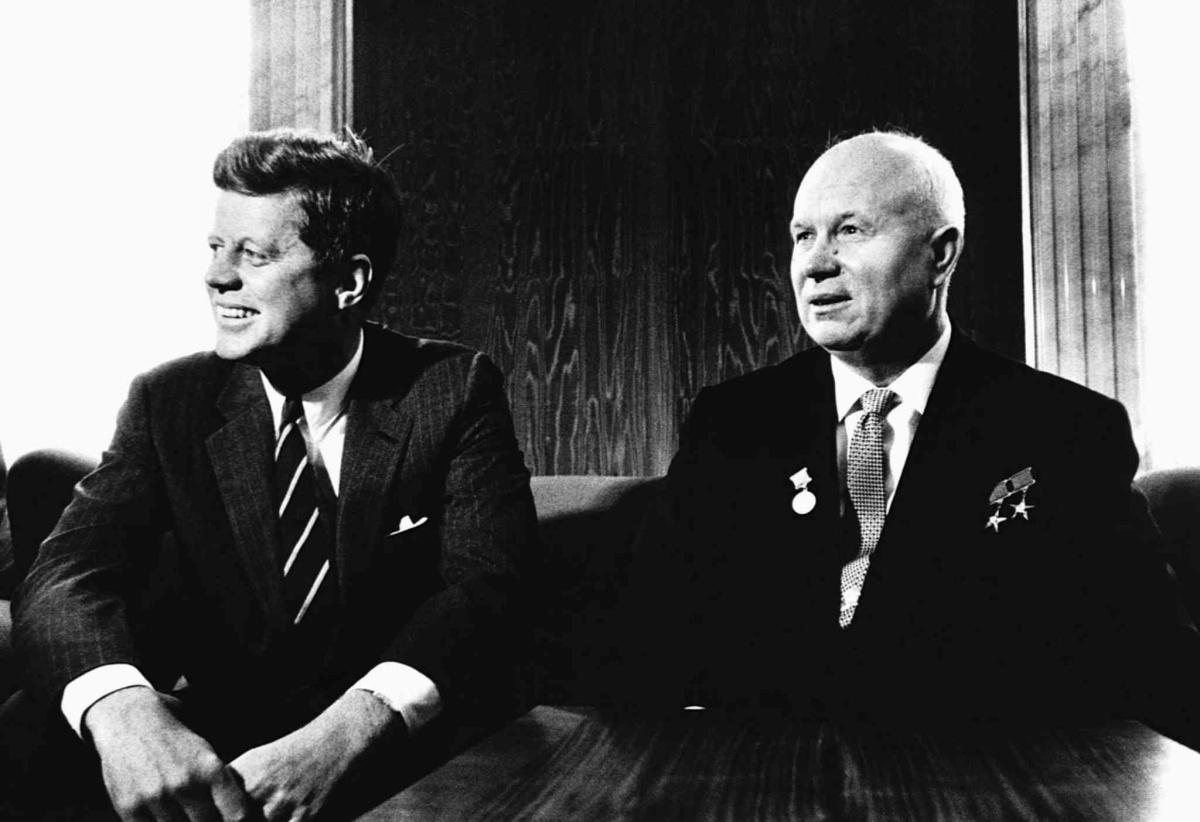 Les années Kennedy : l'Affrontement (1961-1963) Les années Kennedy : l'Affrontement (1961-1963)
