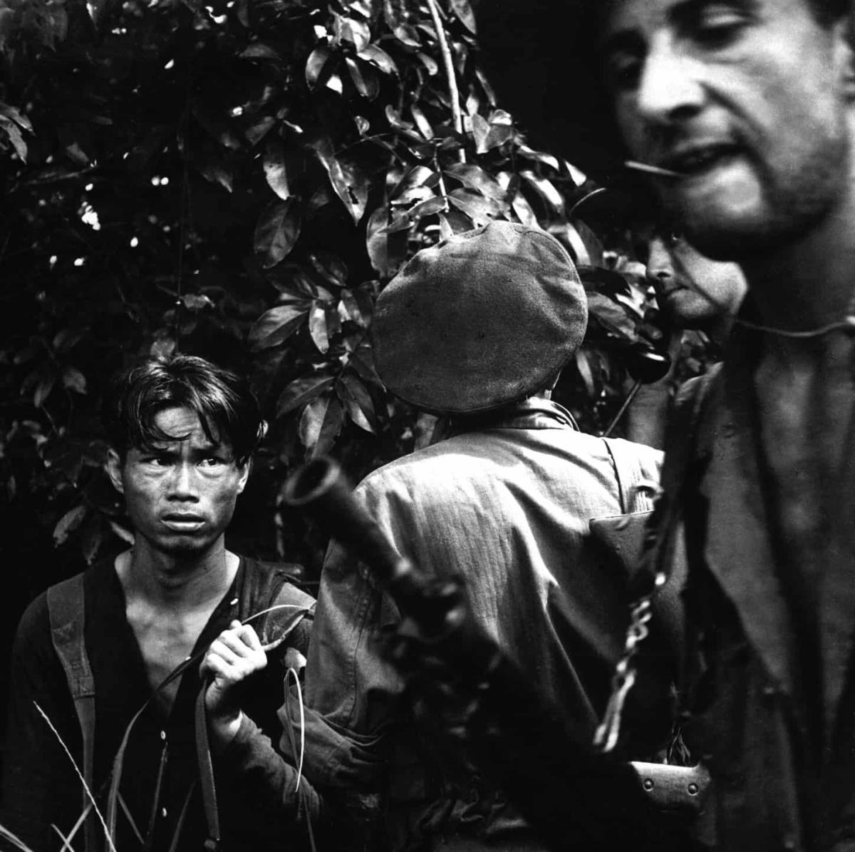La Guerre de 10 000 jours : L'ordre ancien s'effondre (1940-1946)