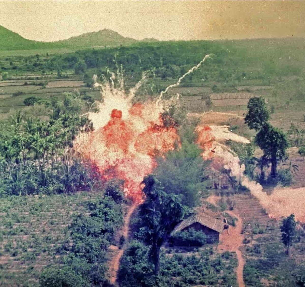 La Guerre de 10 000 jours : Le Calvaire de l'Empire (1946–1954)