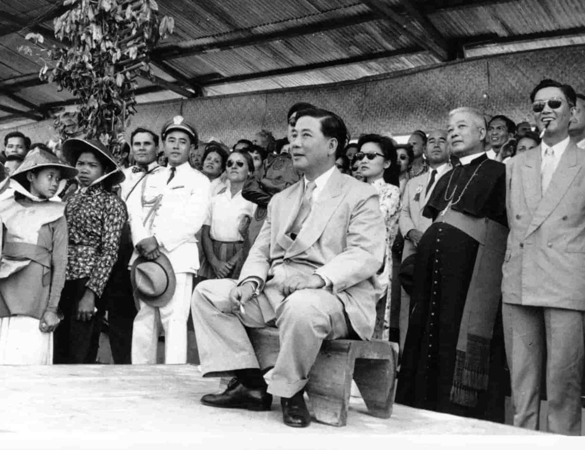 La Guerre de 10 000 jours : les deux Vietnams (1954-1963)