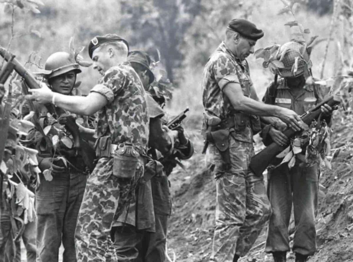 La Guerre de 10 000 jours : les deux Vietnams (1954-1963)