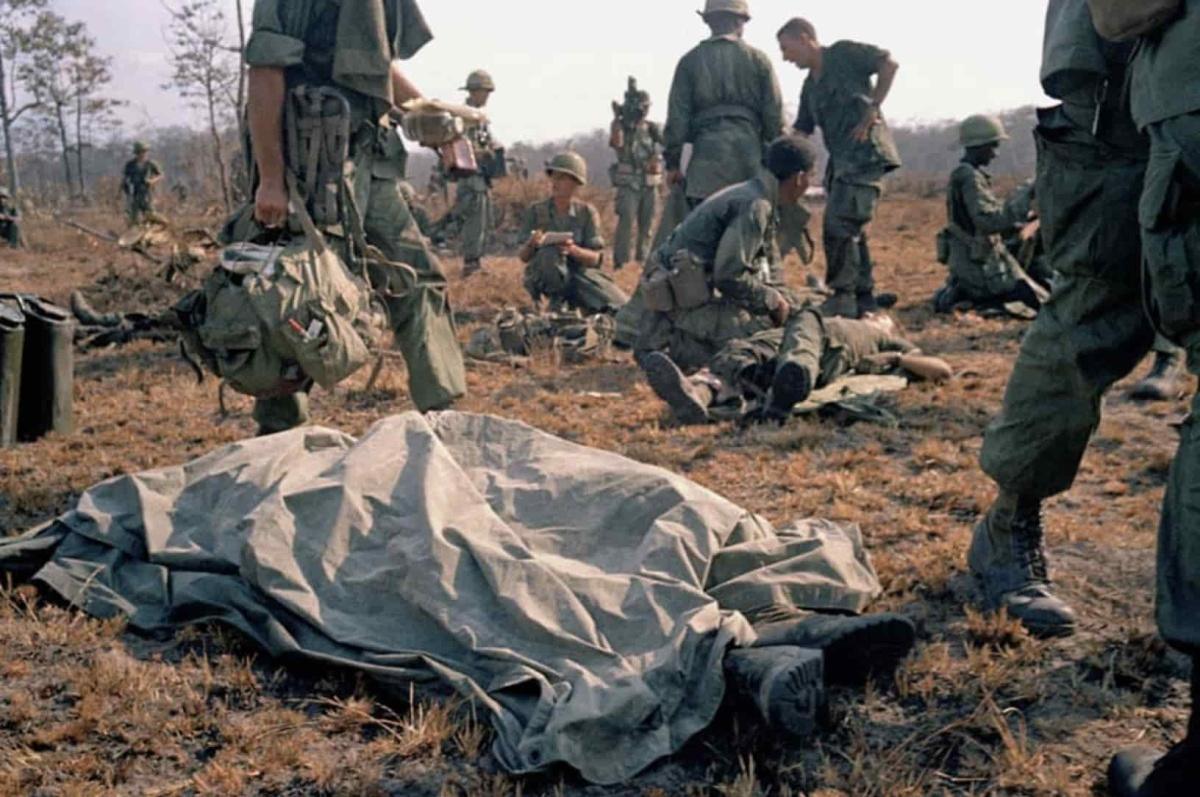 La Guerre de 10 000 jours : l'arrivée des "GI" (1964-1969)