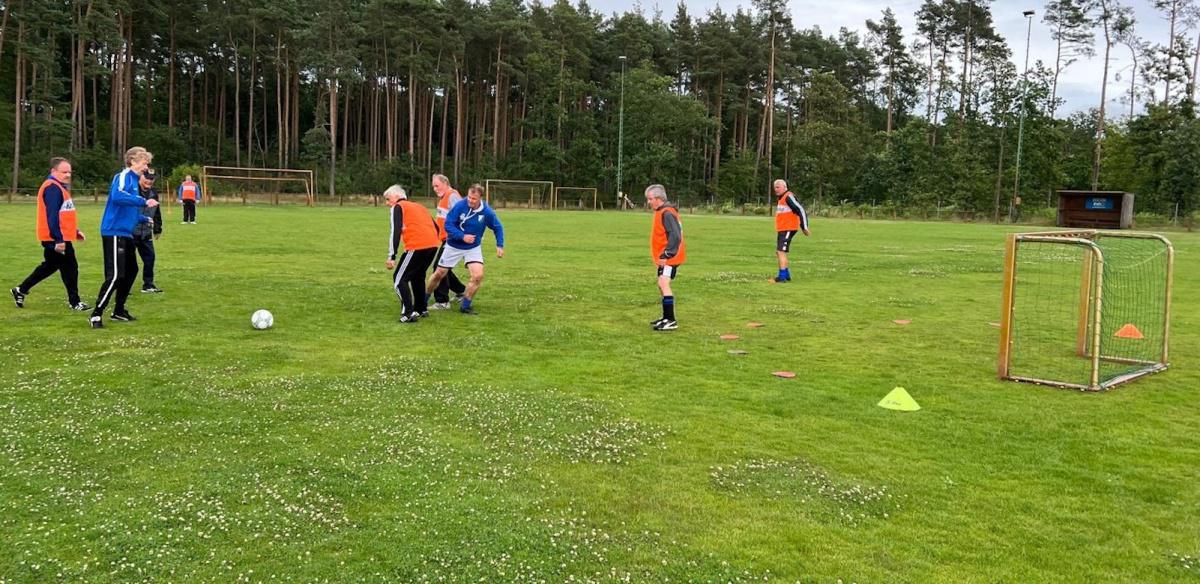  Walking Football Turnier - Einfach mal ausprobieren