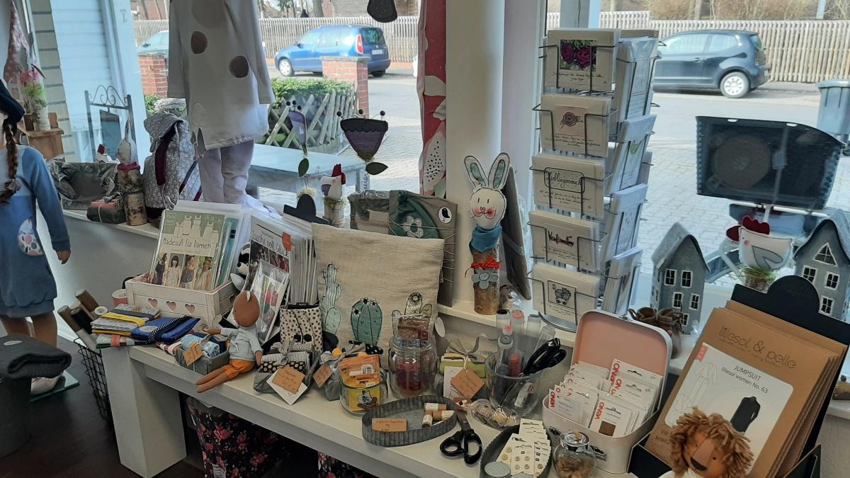 Letzter Öffnungstag am 18.12. 🎄 #NähLi Letzter Öffnungstag am 18.12. 🎄 #NähLi