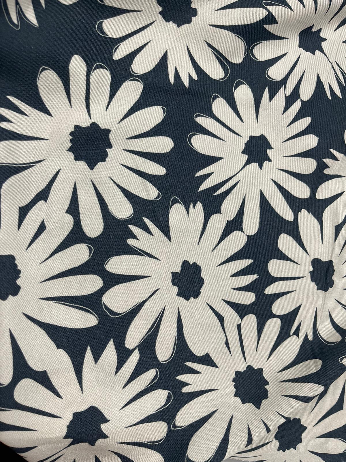 Frühlings- und Sommerstoffe für tolle Blusen, Kleider und dünne Hosen bei NähLi