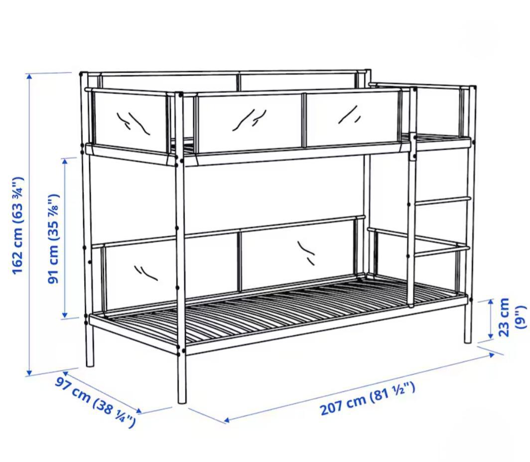 Sessel mit Hocker und Etagenbett zu verkaufen