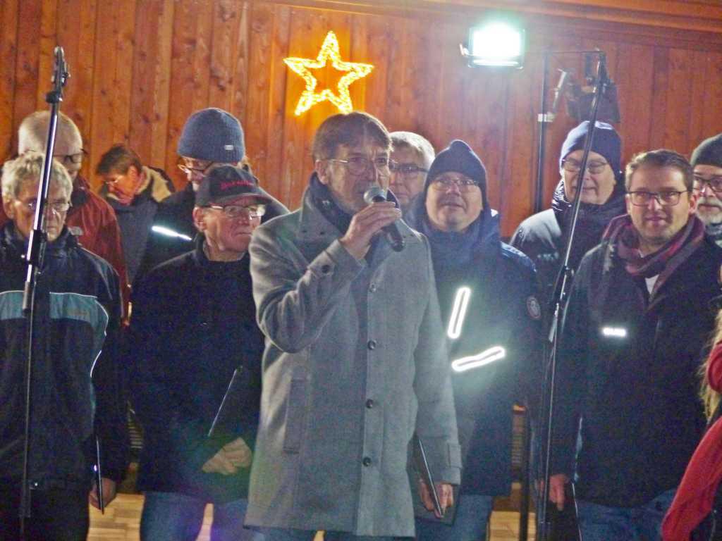 MGV Seershausen begeistert mit Weihnachtskonzert unter dem Baum – Gelungene Generalprobe für den Auftritt auf dem Gifhorner Weihnachtsmarkt