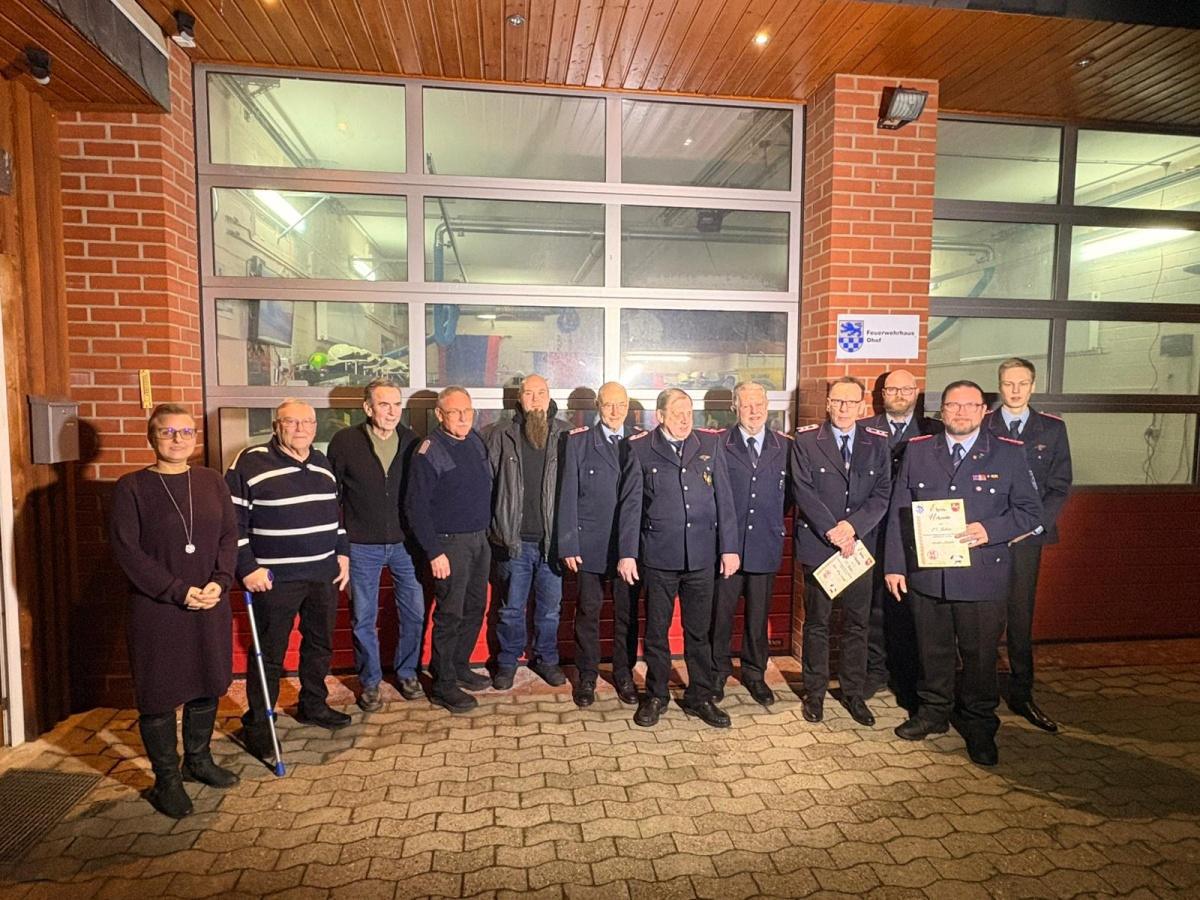 Jahreshauptversammlung der Freiwilligen Feuerwehr Ohof: Rückblick, Ehrungen und Zukunftspläne Jahreshauptversammlung der Freiwilligen Feuerwehr Ohof: Rückblick, Ehrungen und Zukunftspläne