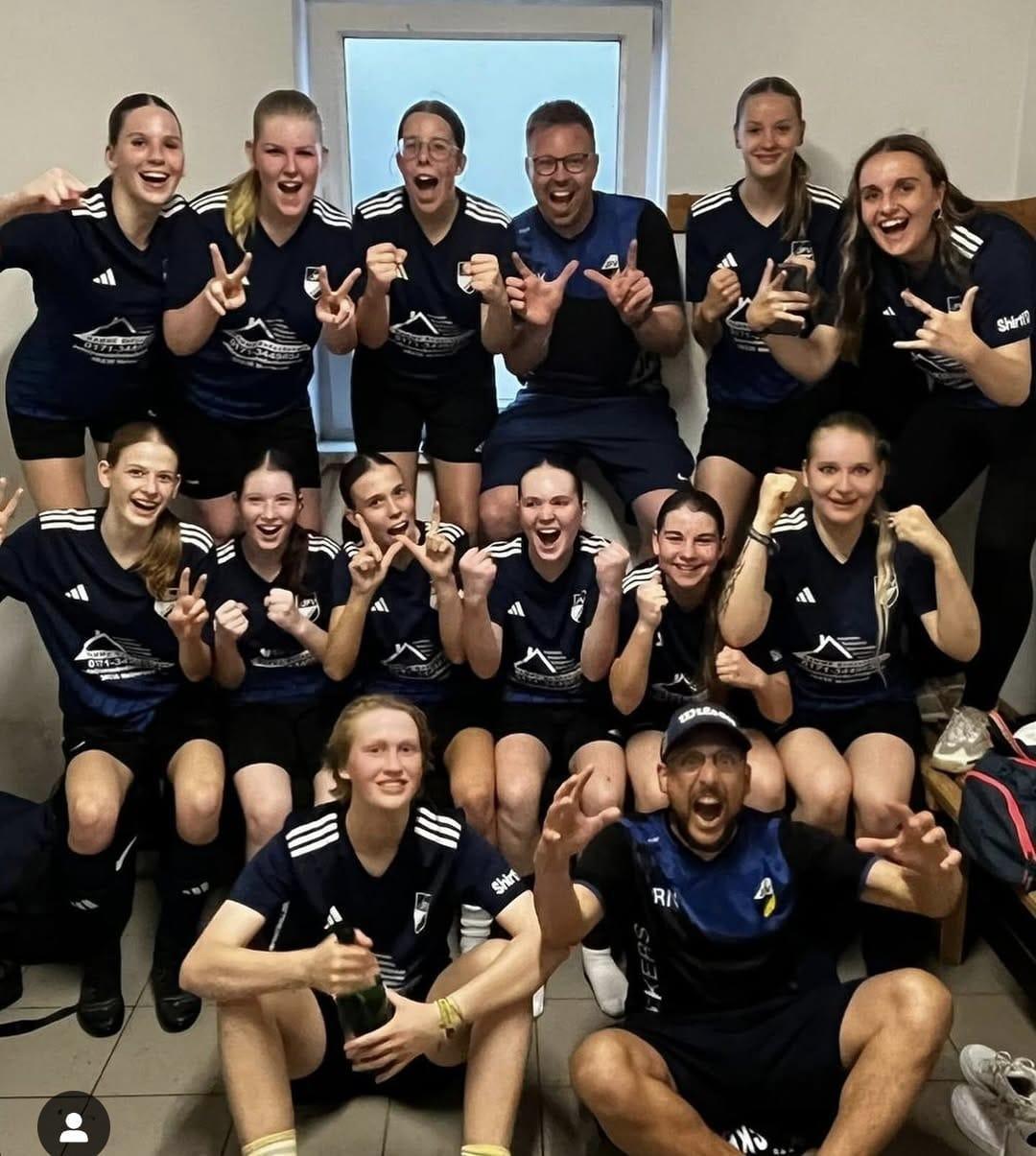 Ungeschlagen in 2024 - B-Juniorinnen des JFV Kickers gelingt besonderes Kunststück Ungeschlagen in 2024 - B-Juniorinnen des JFV Kickers gelingt besonderes Kunststück