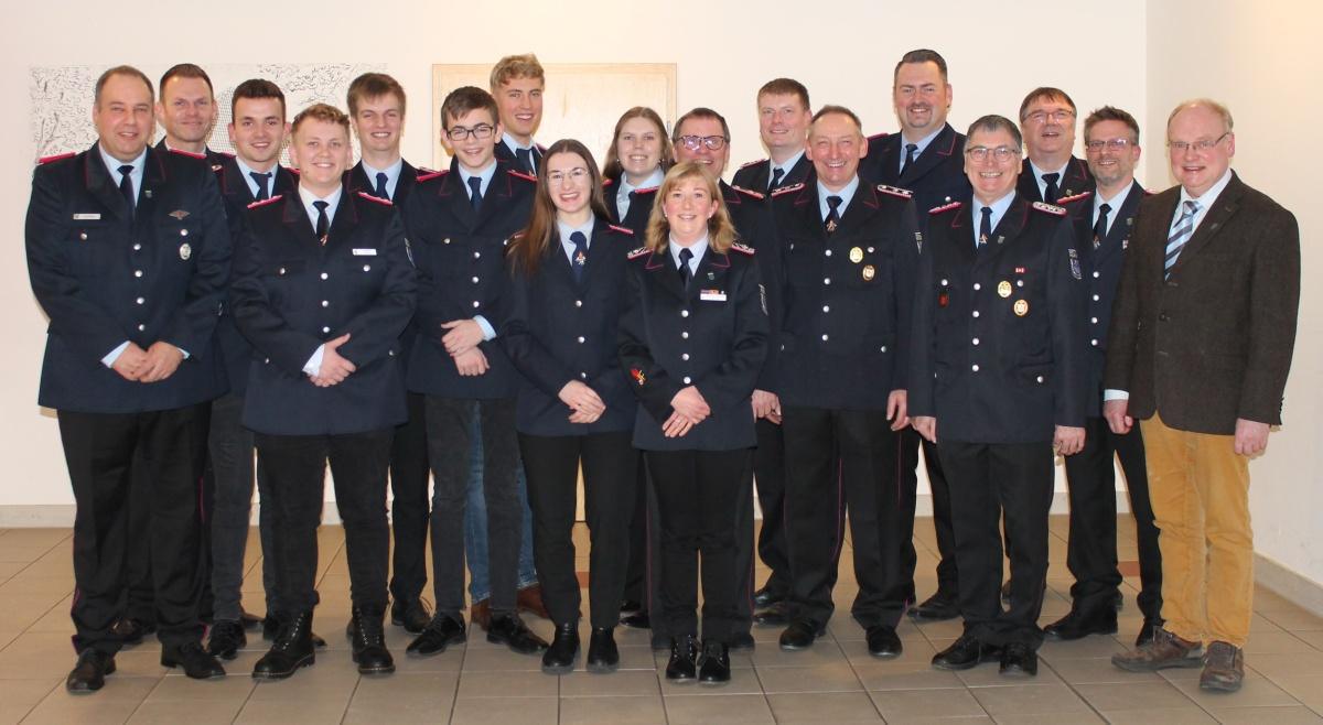 Jahresbilanz der Freiwilligen Feuerwehr Päse: Einsätze, Ehrungen und Jubiläen Jahresbilanz der Freiwilligen Feuerwehr Päse: Einsätze, Ehrungen und Jubiläen