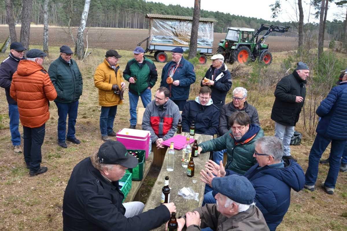 MGV Winterwanderung rund um Seershausen MGV Winterwanderung rund um Seershausen