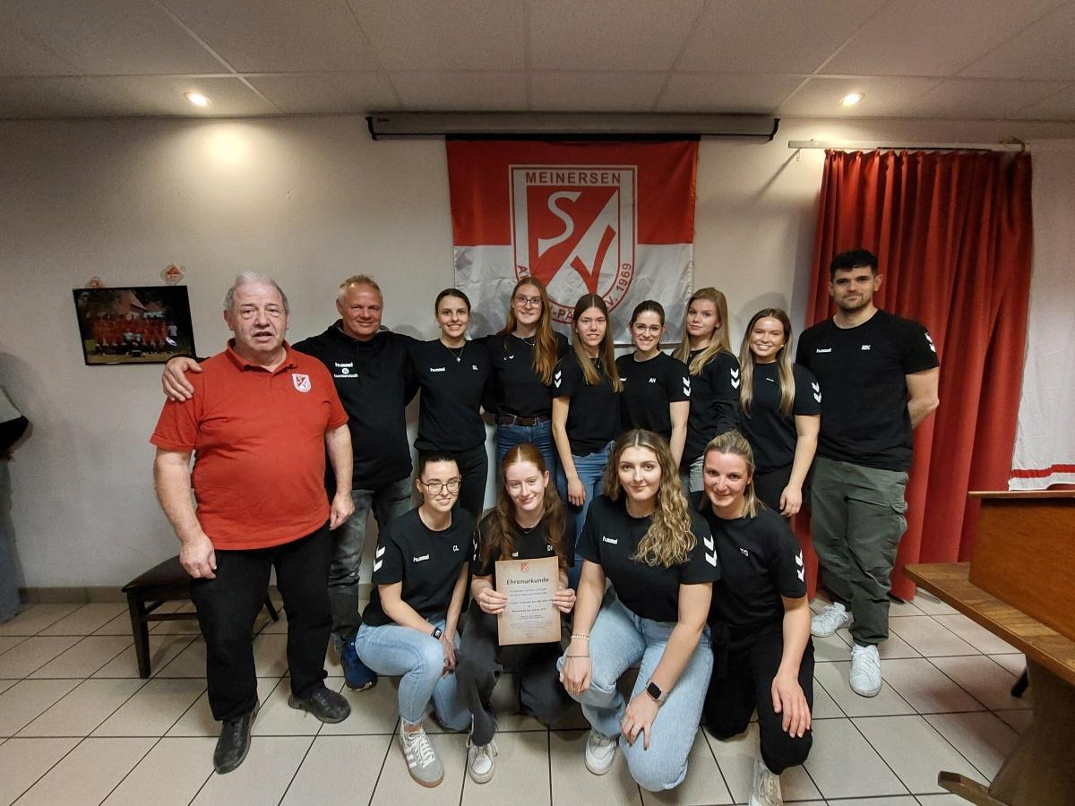 Über 100 Teilnehmer bei der 57. JHV der SV Meinersen-Ahnsen-Päse. Über 100 Teilnehmer bei der 57. JHV der SV Meinersen-Ahnsen-Päse.