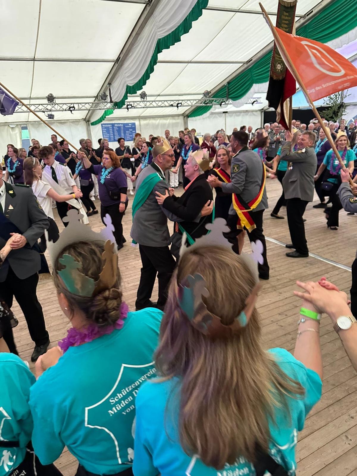 Schützenfest Müden-Dieckhorst: Festprogramm - Fotos und Videos vom Fest! Schützenfest Müden-Dieckhorst: Festprogramm - Fotos und Videos vom Fest!