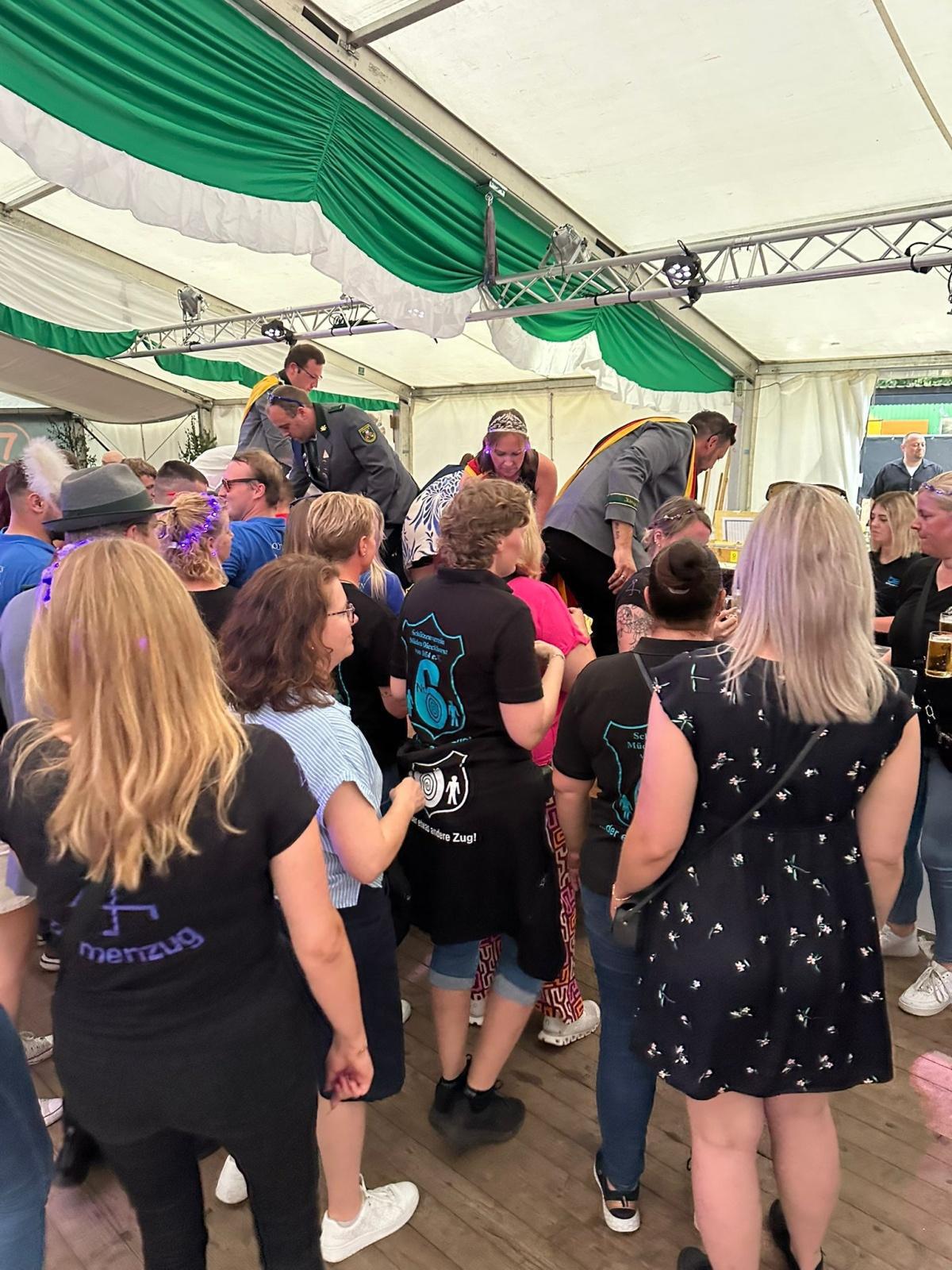 Schützenfest Müden-Dieckhorst: Festprogramm - Fotos und Videos vom Fest!