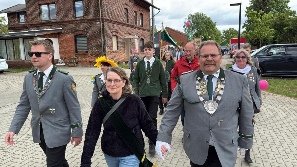 Leiferde: Das neue Königshaus des Schützenfestes 2025