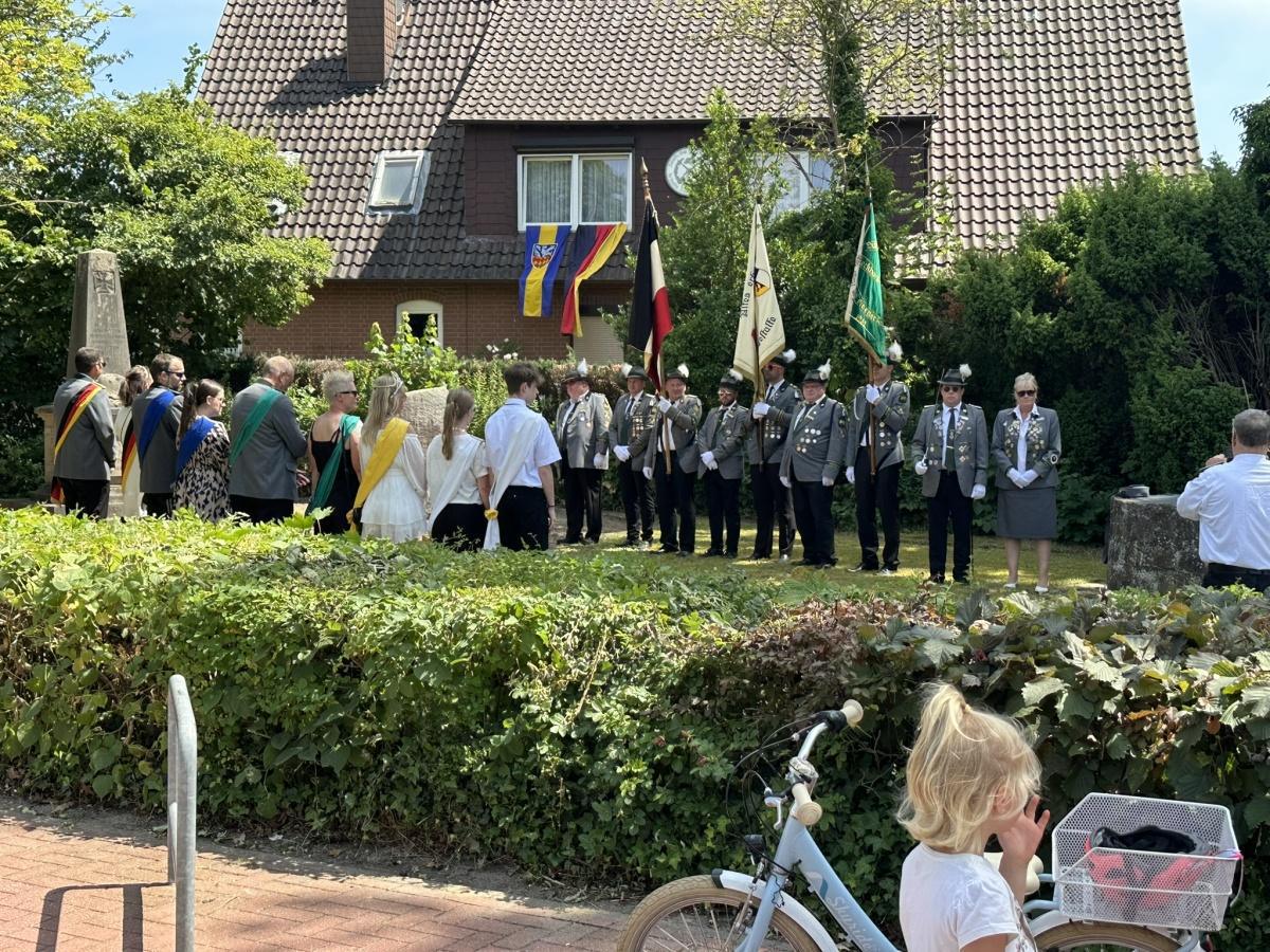 Königseröffnungsschießen in Müden-Dieckhorst Königseröffnungsschießen in Müden-Dieckhorst