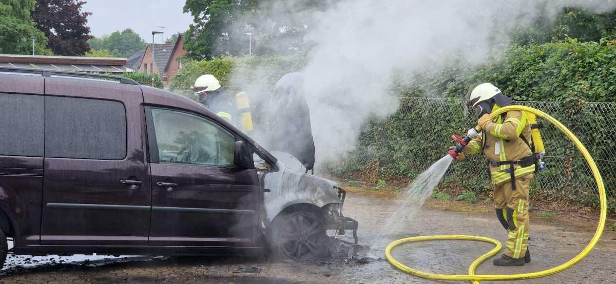 Fahrzeugbrand in Müden
