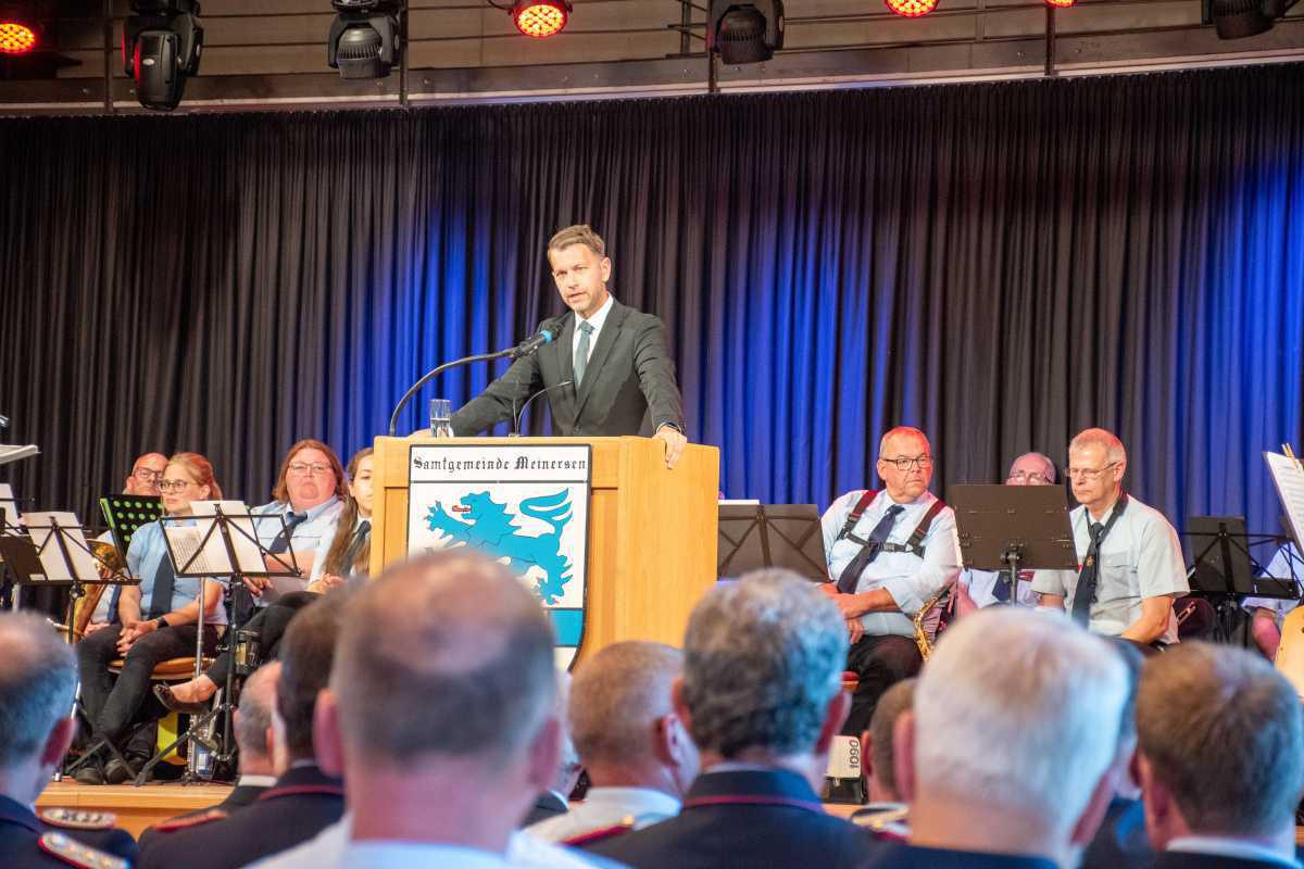 Gedenkveranstaltung für die Opfer der Waldbrandkatastrophe von 1975 mit Innenministerin Behrens Gedenkveranstaltung für die Opfer der Waldbrandkatastrophe von 1975 mit Innenministerin Behrens