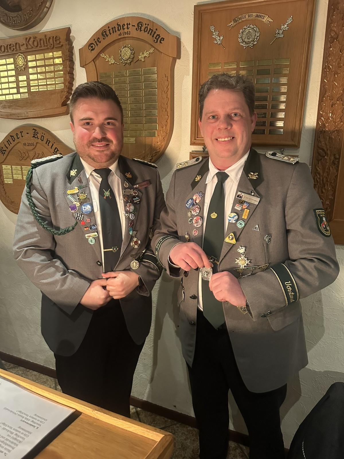 Schützenverein Müden-Dieckhorst - Wenn der König zum 2. Vorsitzenden wird oder Kai hat jetzt frei Schützenverein Müden-Dieckhorst - Wenn der König zum 2. Vorsitzenden wird oder Kai hat jetzt frei