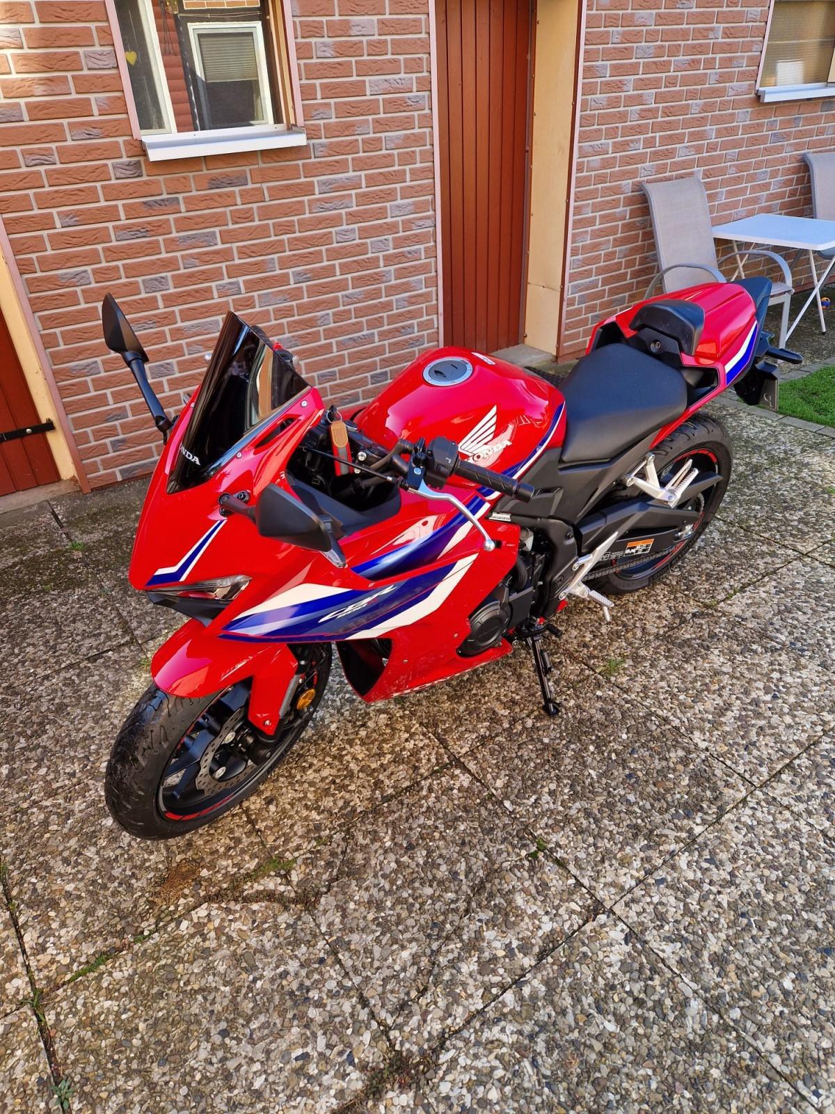 Honda cbr500r Baujahr 2024 zu verkaufen
