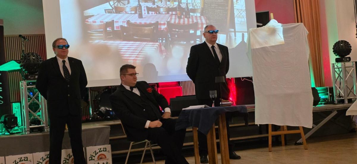 Leiferde FFW Kameradschaftsabend "Super-Mario rast durchs Dorfgemeinschaftshaus Leiferde"