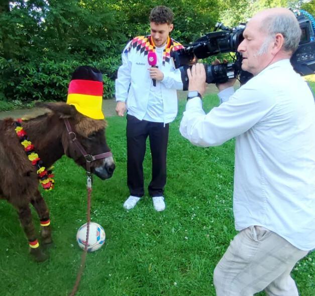 📺 SAT.1 REGIONAL zu Besuch auf dem Tierhof in Bockelberge 📺 SAT.1 REGIONAL zu Besuch auf dem Tierhof in Bockelberge
