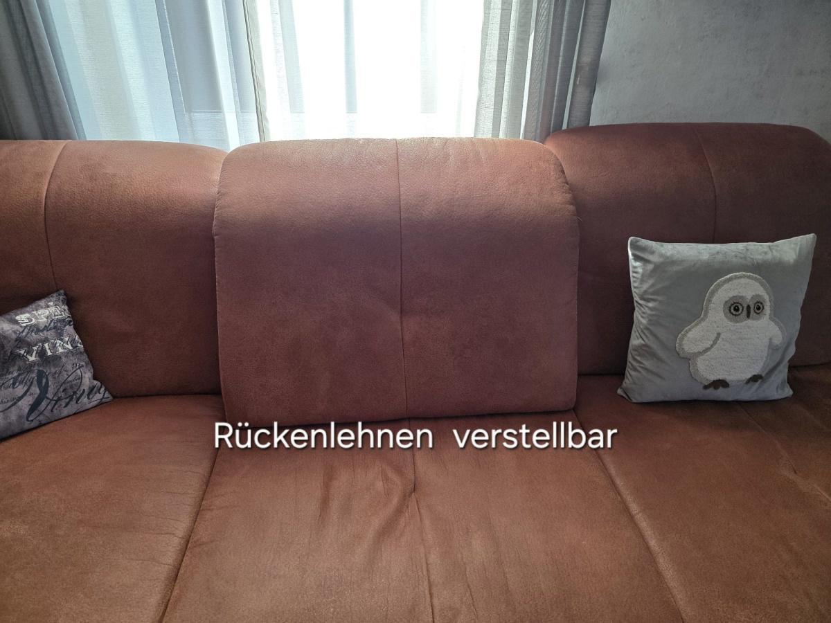 Großes Sofa mit vielen Funktionen zu verkaufen