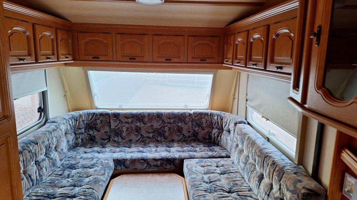 Wohnwagen zu verkaufen
