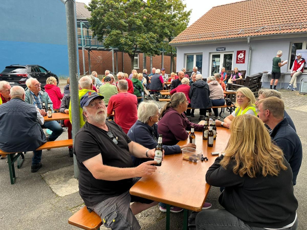 🚴Fünf Dörfer, neun Teams und 30 Helfer: Fahrradrallye begeistert die Gemeinde Meinersen 🚴Fünf Dörfer, neun Teams und 30 Helfer: Fahrradrallye begeistert die Gemeinde Meinersen
