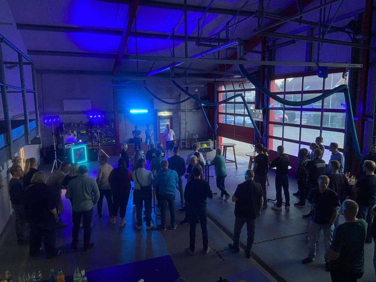 🚒 Kameradschaftsparty der Feuerwehren Hillerse, Leiferde und Dalldorf! 🎉