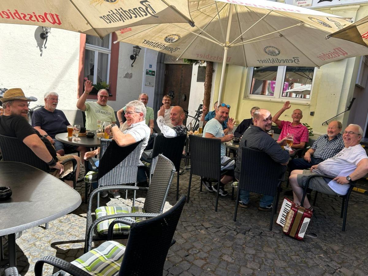 Pfingstfrühschoppen Pfingstfrühschoppen