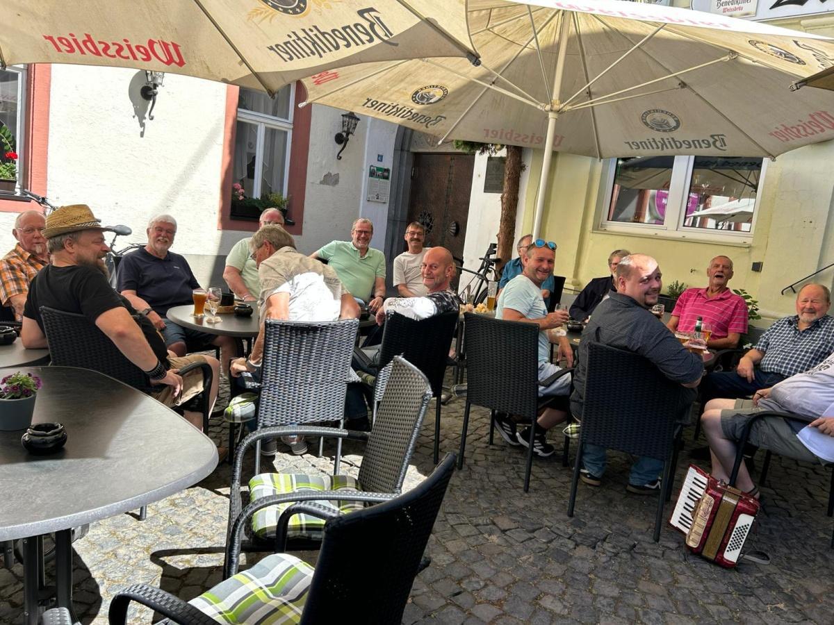 Pfingstfrühschoppen