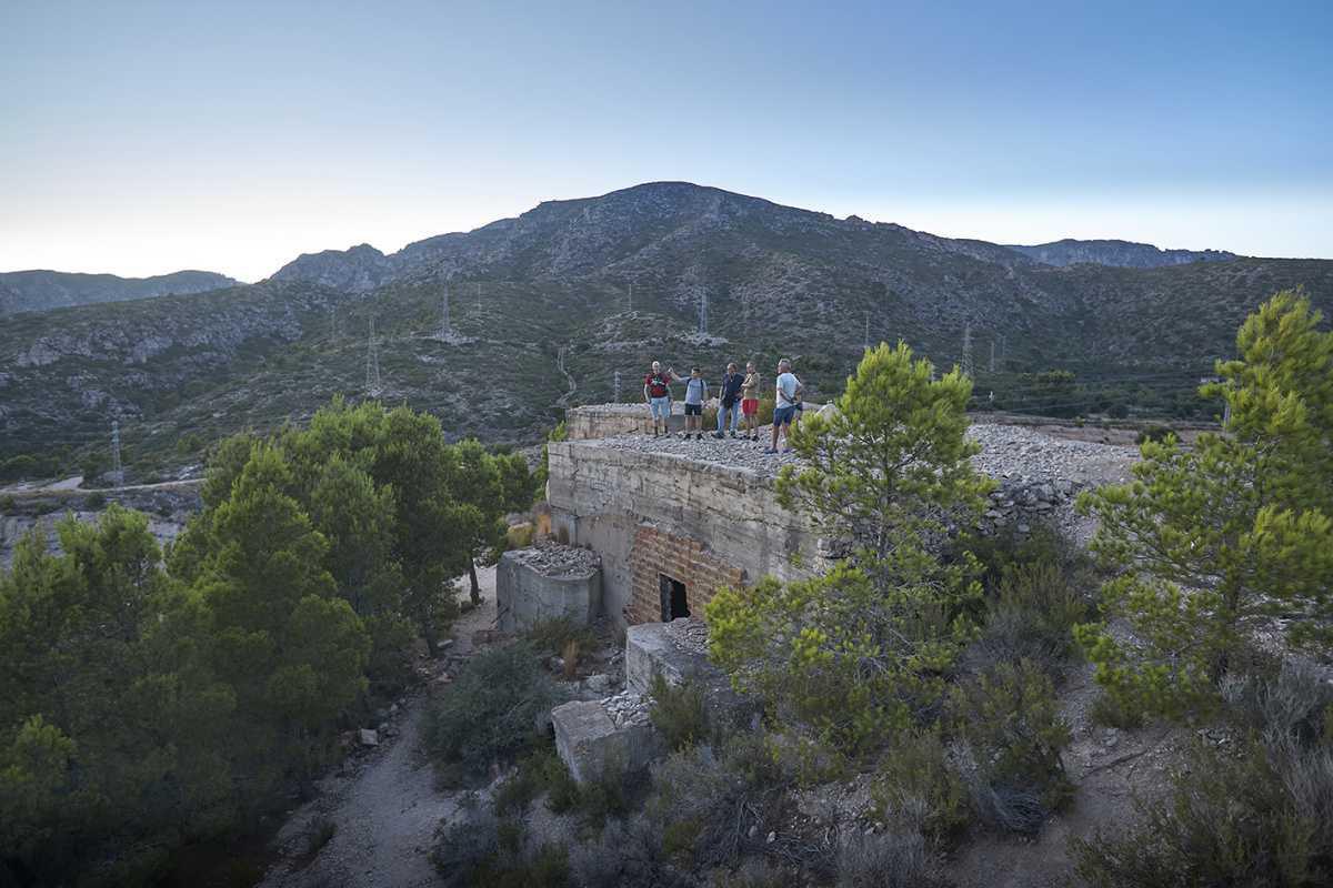 Entre dos frentes de guerra, las fortificaciones de la Guerra Civil en el Coll de Balaguer Entre dos frentes de guerra, las fortificaciones de la Guerra Civil en el Coll de Balaguer