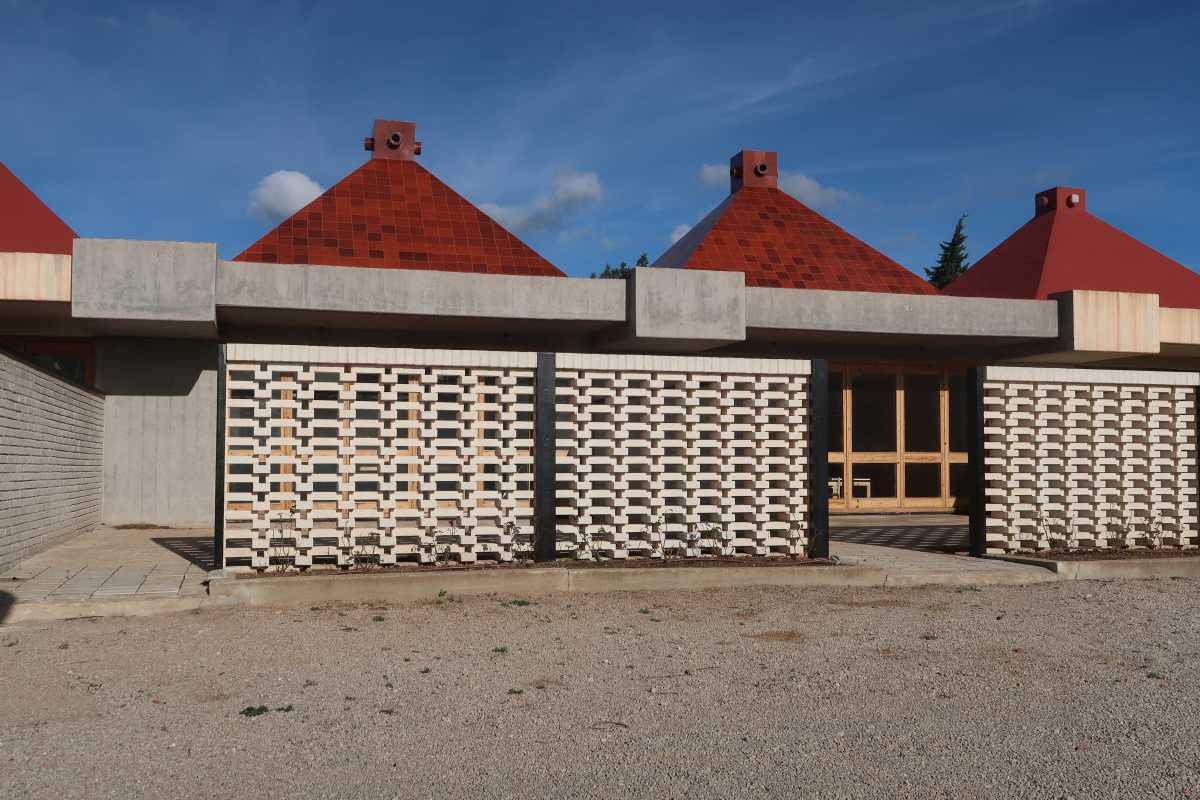 EXPERIENCIA GUIADA - Arquitectura y memoria: El poblat Hifrensa d’Antonio Bonet