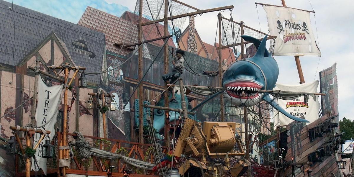 Überkopf-Flüge und Abenteuer mit Piraten Überkopf-Flüge und Abenteuer mit Piraten