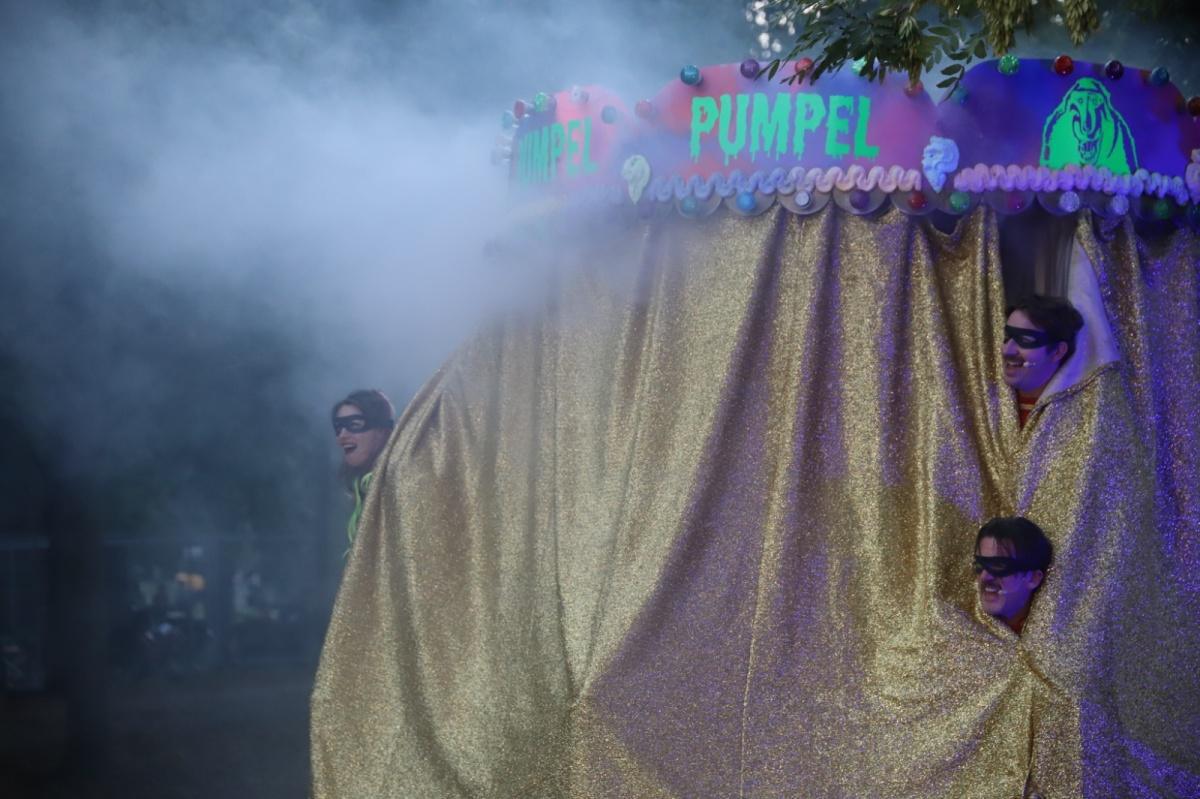 Spektakel, Kultur und Harmonie begeistern hunderttausende Besucher bei Thüringens größtem Volksfest Spektakel, Kultur und Harmonie begeistern hunderttausende Besucher bei Thüringens größtem Volksfest