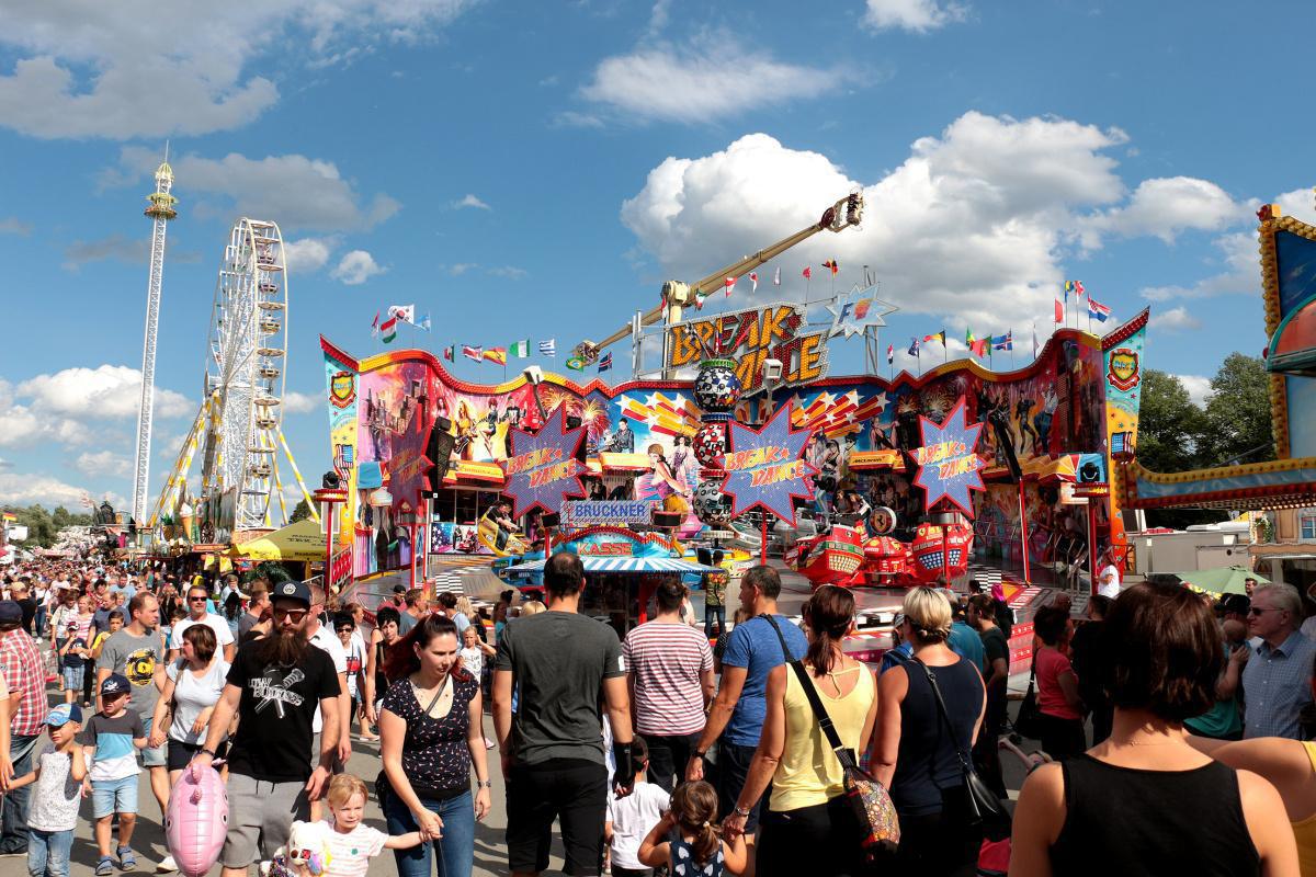 Rudolstädter Vogelschießen Teil vom UNESCO Welterbe Rudolstädter Vogelschießen Teil vom UNESCO Welterbe