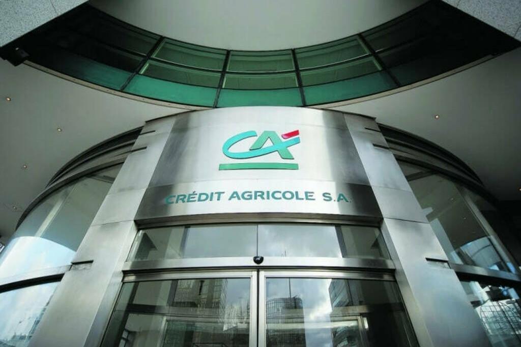 Crédit Agricole lancia l'allarme: Crescita in calo, inflazione alta e tempesta tariffaria in arrivo.