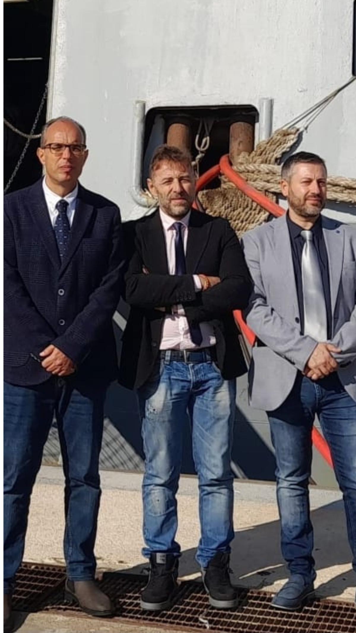 SIM MARINA: INCONTRO CON LA COMPONENTE SOMMERGIBILI, TRA TUTELE SINDACALI E ISTANZE DEL PERSONALE SIM MARINA: INCONTRO CON LA COMPONENTE SOMMERGIBILI, TRA TUTELE SINDACALI E ISTANZE DEL PERSONALE