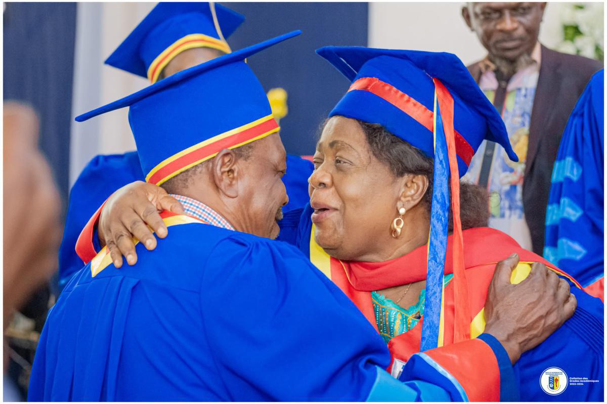 Hommage à Marie Claire OMANYONDO : première femme Docteure en Sciences Infirmières en RDC et première femme professeure de l'ISTM-KIN